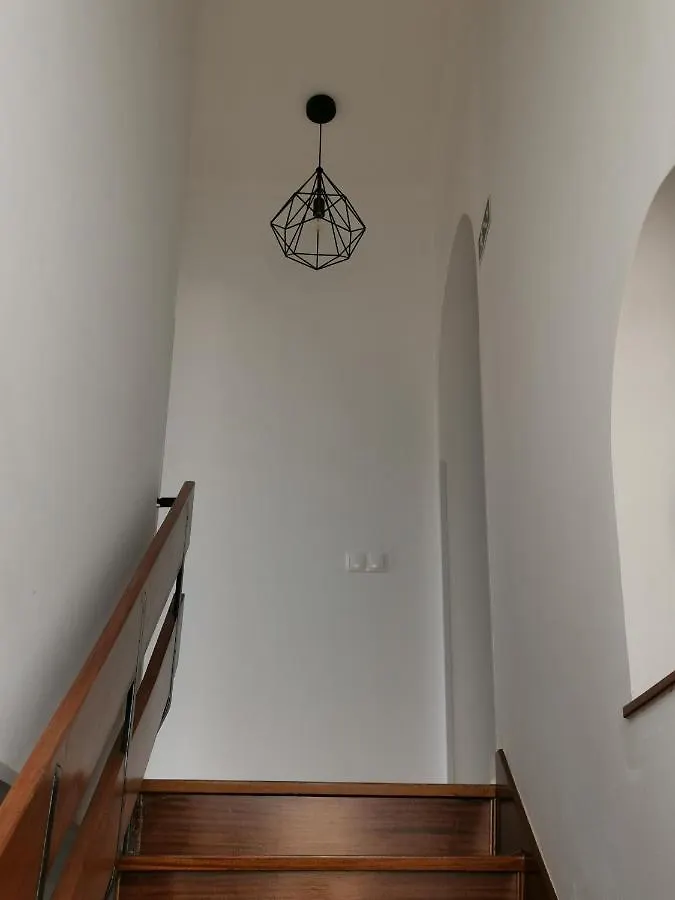 Villa Coimbra - Casa Inteira 0*,