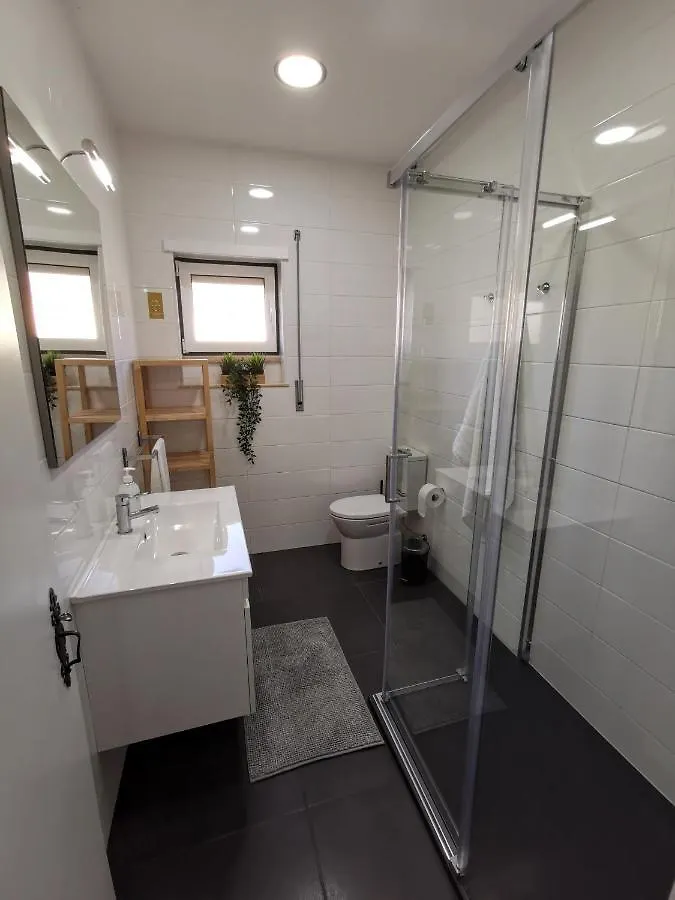 Villa Coimbra - Casa Inteira 0*,  Portugal